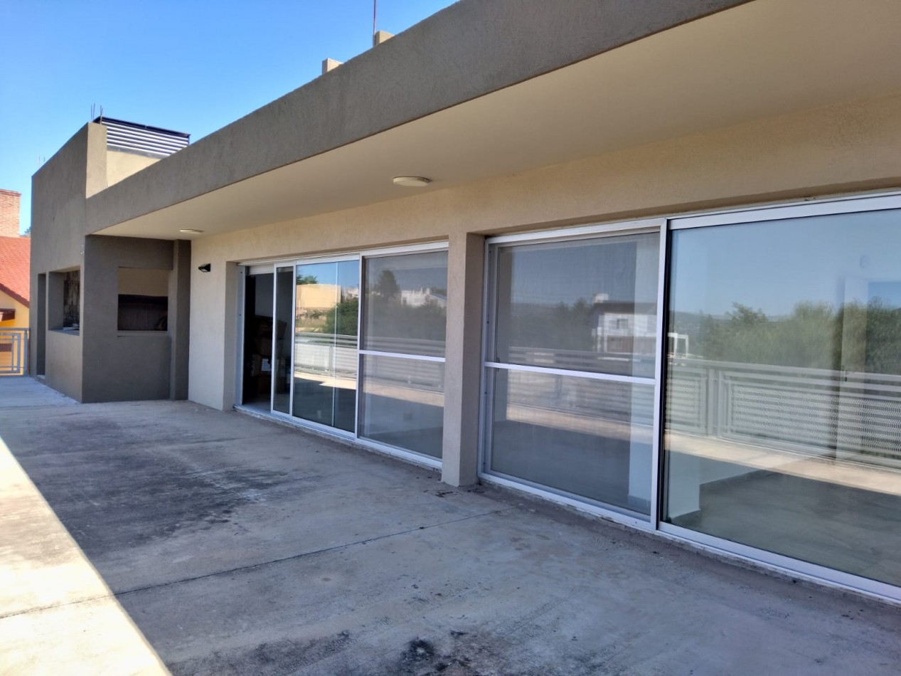 CASA A ESTRENAR EN VENTA EN VILLA PARQUE SIQUIMAN, CORDOBA. CA204 