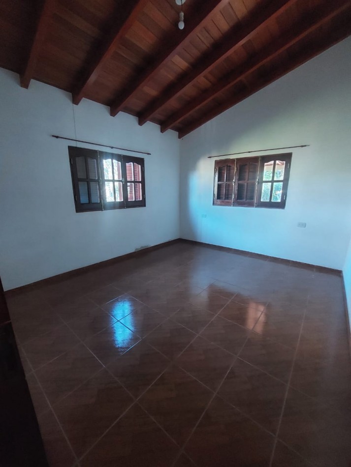 CASA EN VENTA EN COSQUIN, BARRIO EL CONDADO. CA209
