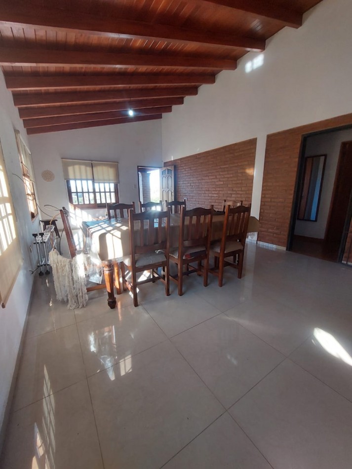 CASA EN VENTA EN COSQUIN, BARRIO EL CONDADO. CA209