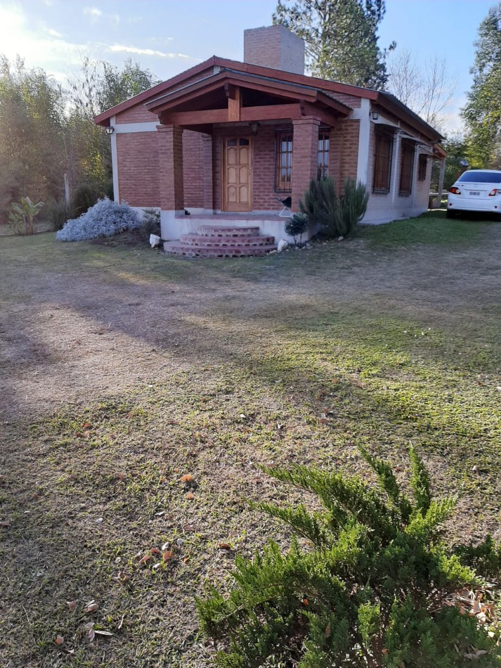 CASA EN VENTA EN COSQUIN, BARRIO EL CONDADO. CA209