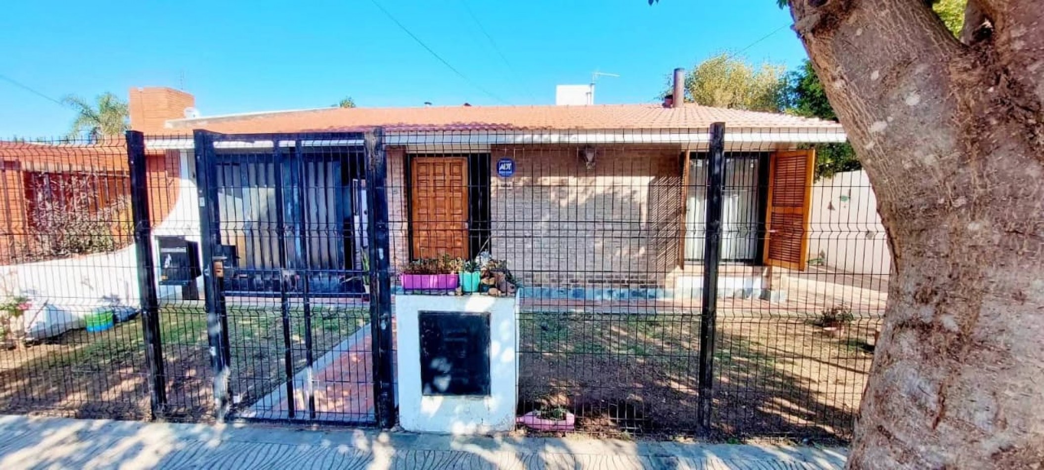CASA EN VENTA EN BARRIO SANTA CECILIA, CORDOBA CA144