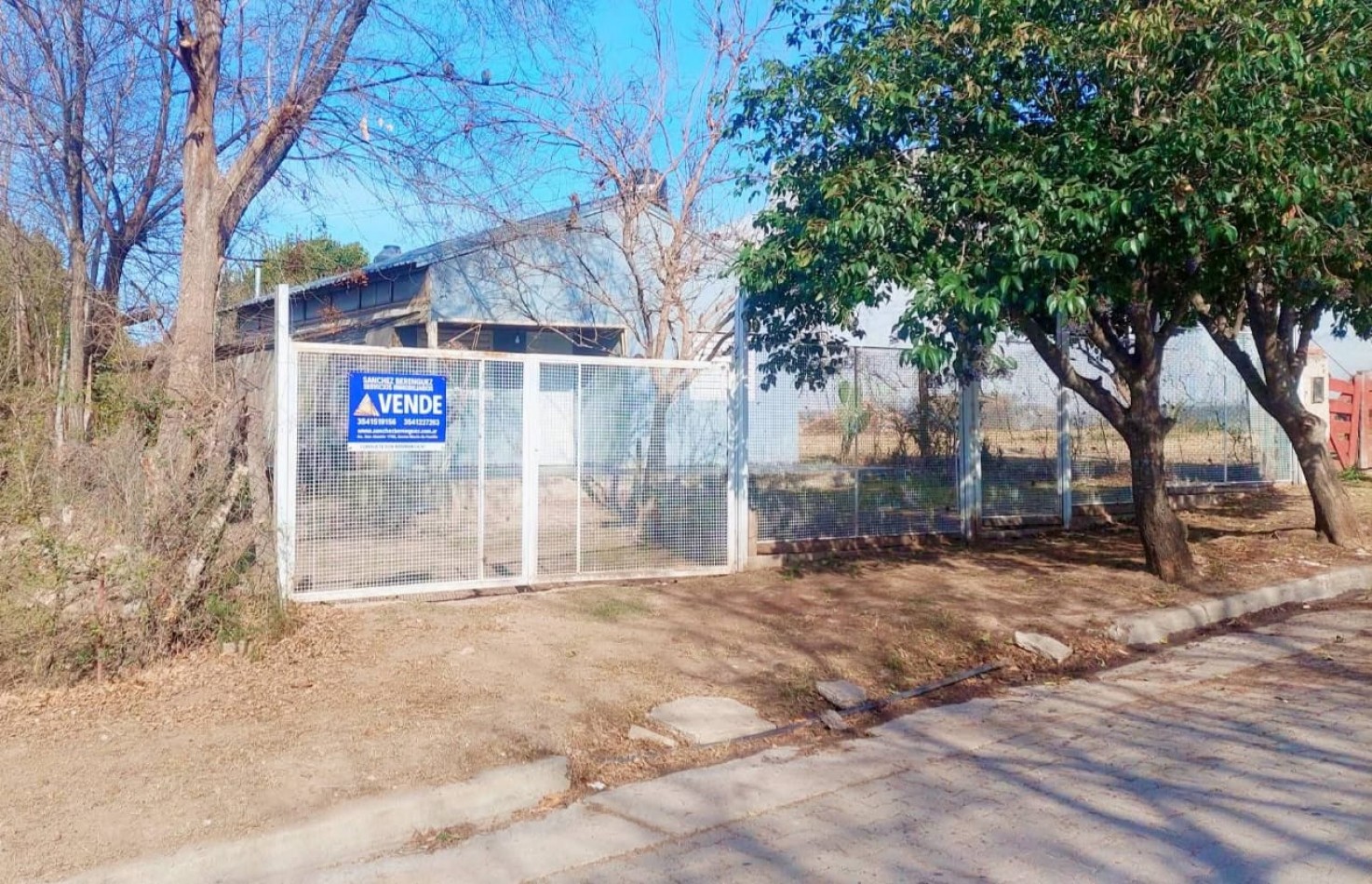 CASA EN VENTA EN SANTA MARIA DE PUNILLA A 50 METROS DE RUTA 38. CA213