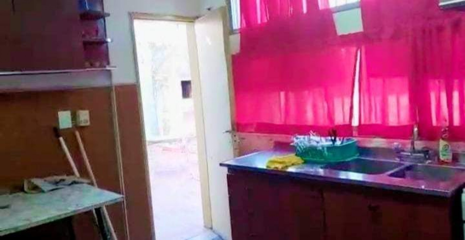 DEPARTAMENTO DE 3 DORMITORIOS EN VENTA EN EL CENTRO DE COSQUIN. CA184