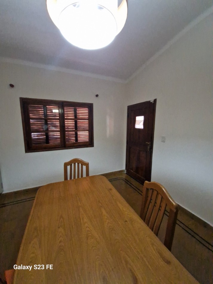 CASA EN VENTA EN BARRIO GRANADEROS PRINGLES, CORDOBA CAPITAL. CA221