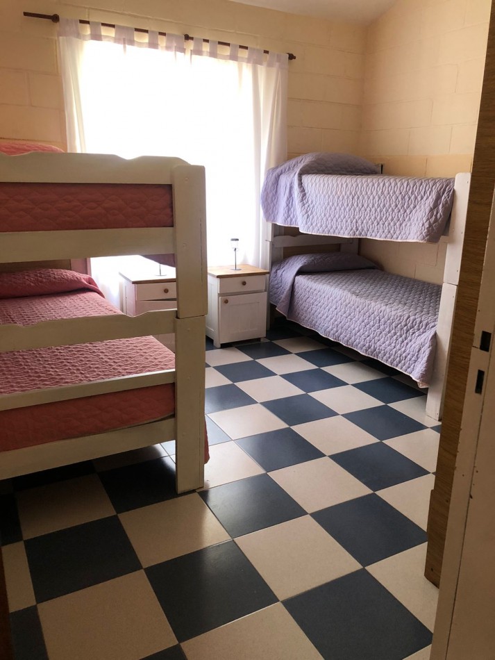 CASA EN VENTA EN BIALET MASSE SOBRE RUTA 38, CON VISTA PANORAMICA A LAS SIERRAS. CA239.