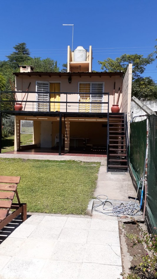 CASA EN VENTA EN BIALET MASSE SOBRE RUTA 38, CON VISTA PANORAMICA A LAS SIERRAS. CA239.