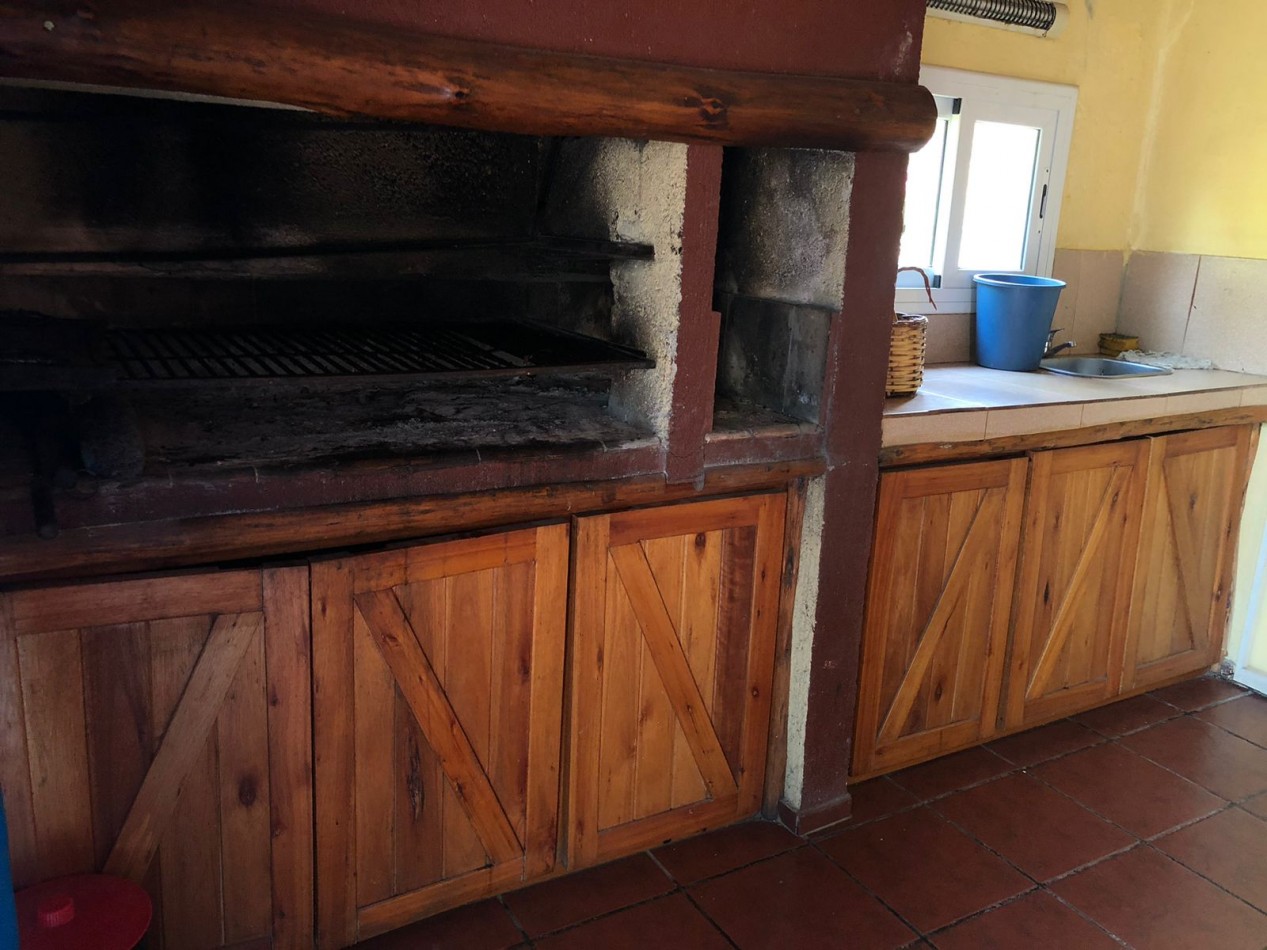 CASA EN VENTA EN BIALET MASSE SOBRE RUTA 38, CON VISTA PANORAMICA A LAS SIERRAS. CA239.