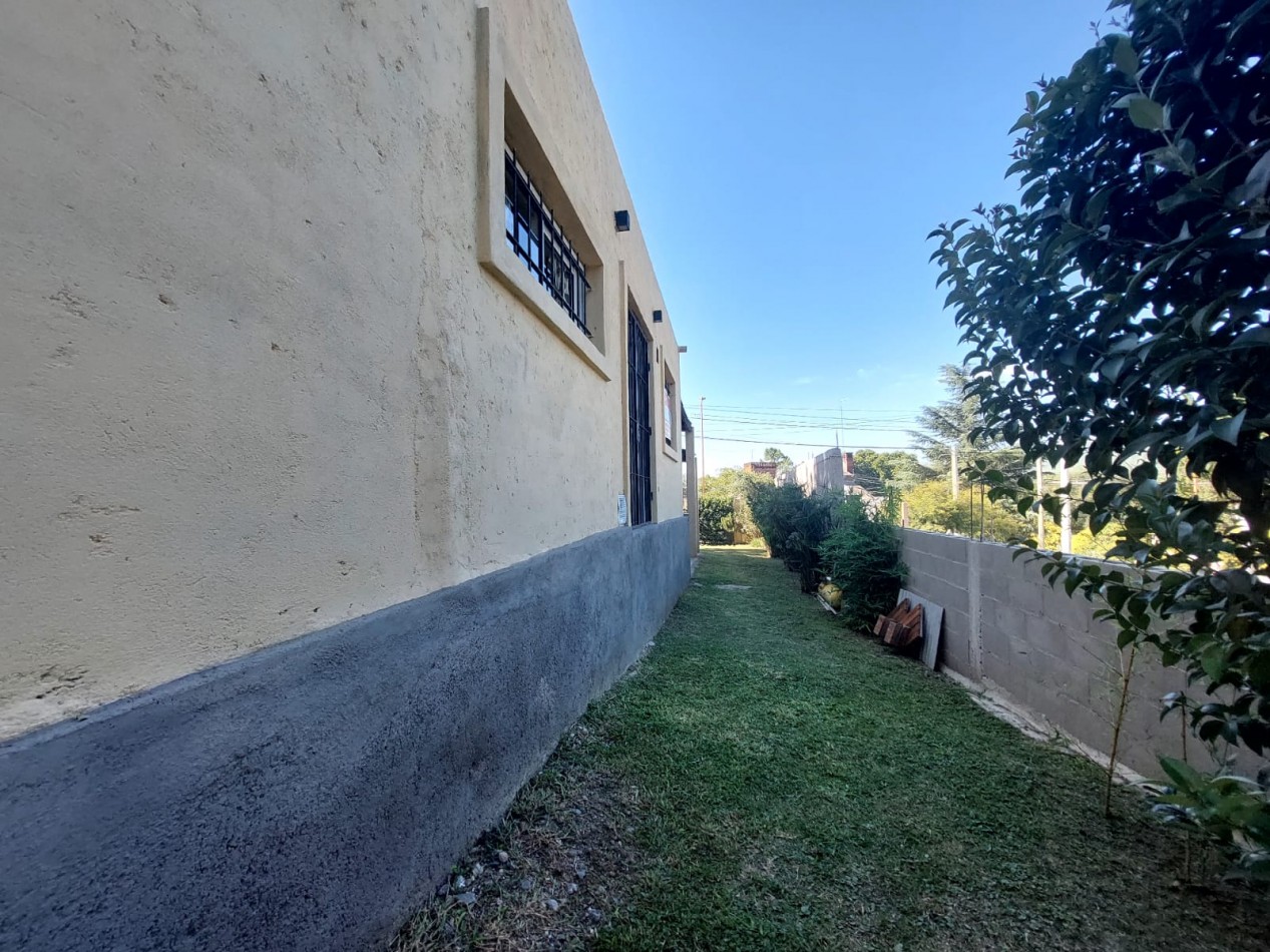CASA EN VENTA EN SANTA MARIA DE PUNILLA, A METROS DE RUTA 38 Y RIO COSQUIN CON VISTA A LAS SIERRAS. CA240
