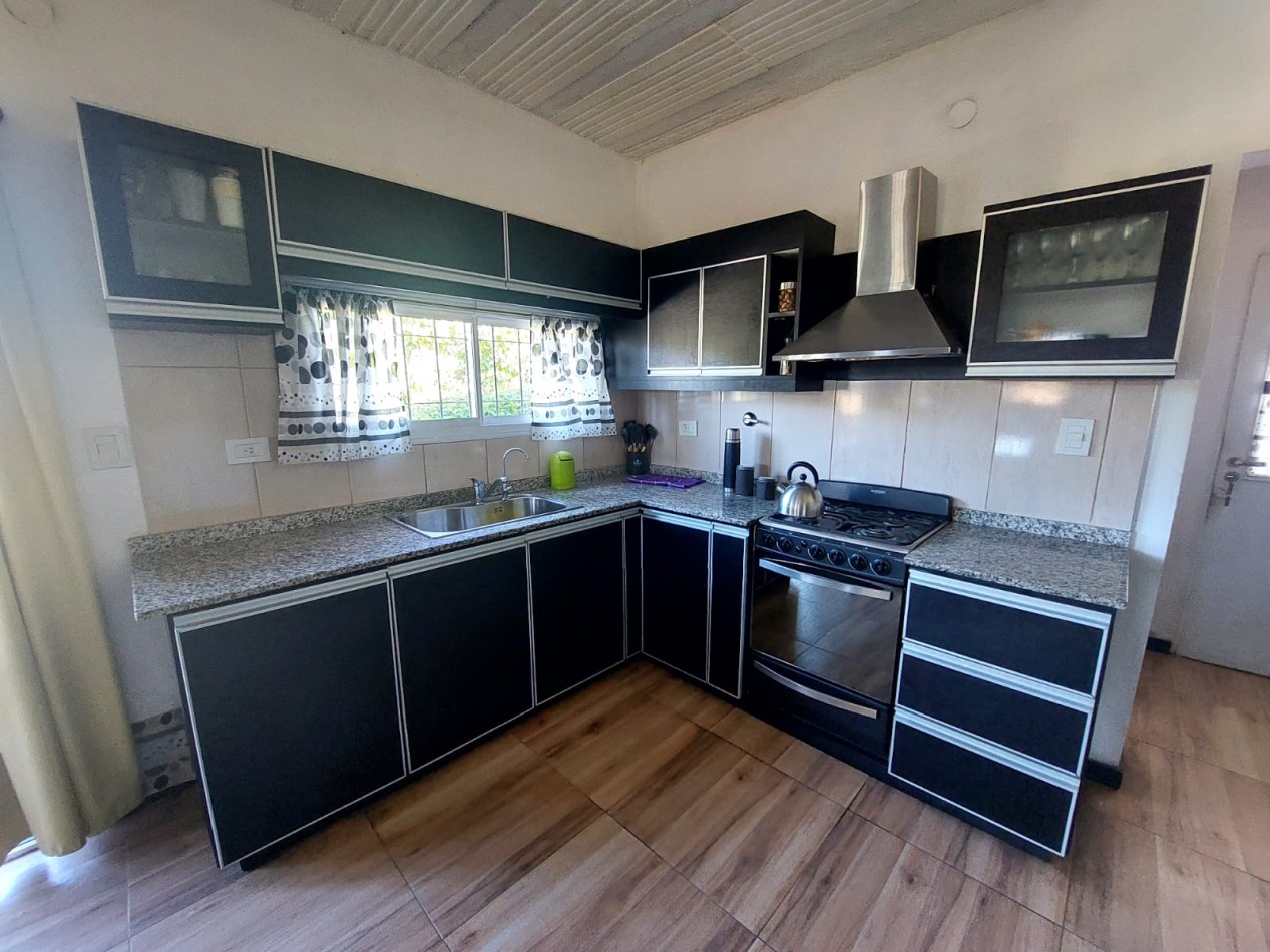 CASA EN VENTA EN SANTA MARIA DE PUNILLA, A METROS DE RUTA 38 Y RIO COSQUIN CON VISTA A LAS SIERRAS. CA240