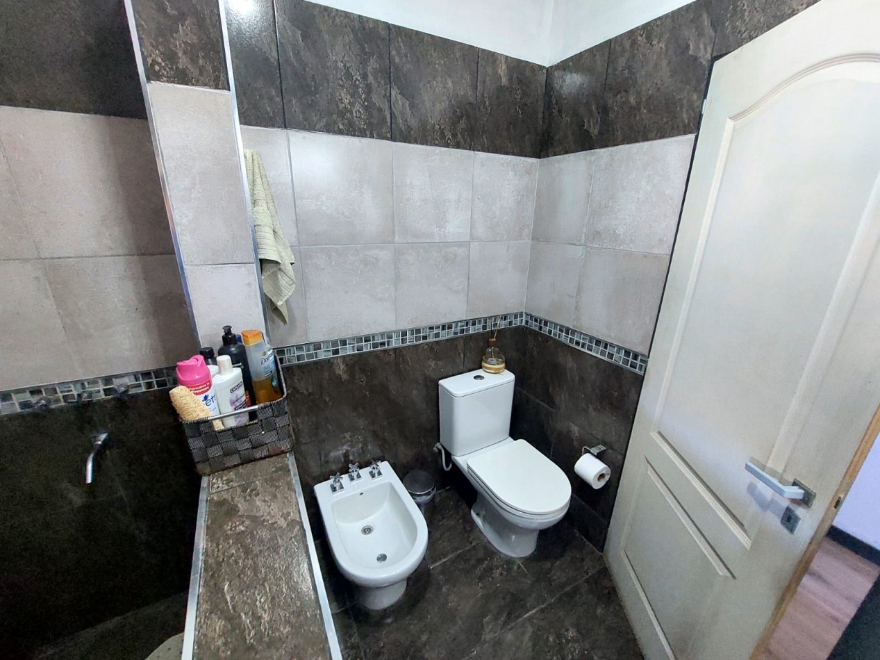 CASA EN VENTA EN SANTA MARIA DE PUNILLA, A METROS DE RUTA 38 Y RIO COSQUIN CON VISTA A LAS SIERRAS. CA240