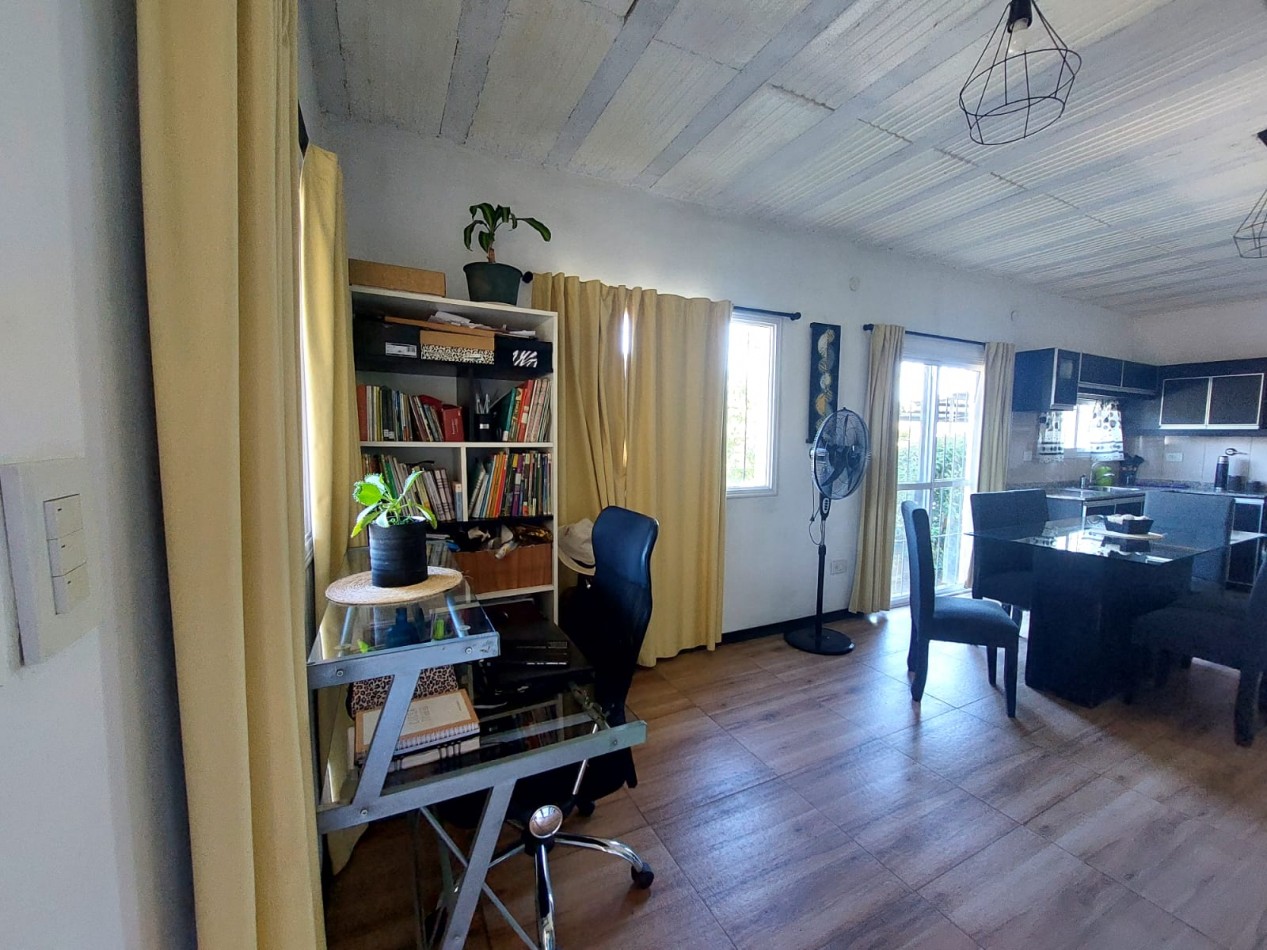 CASA EN VENTA EN SANTA MARIA DE PUNILLA, A METROS DE RUTA 38 Y RIO COSQUIN CON VISTA A LAS SIERRAS. CA240