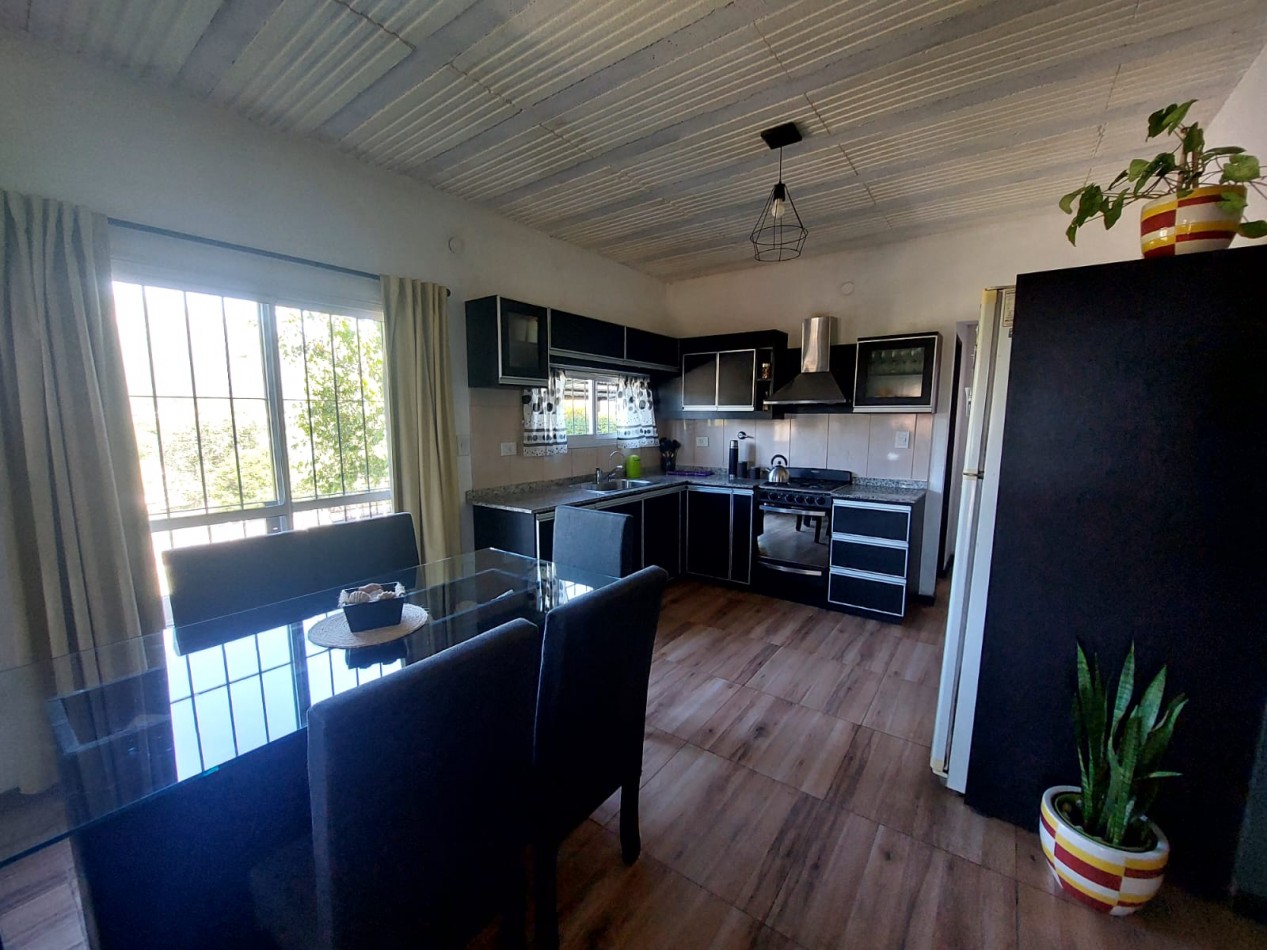 CASA EN VENTA EN SANTA MARIA DE PUNILLA, A METROS DE RUTA 38 Y RIO COSQUIN CON VISTA A LAS SIERRAS. CA240