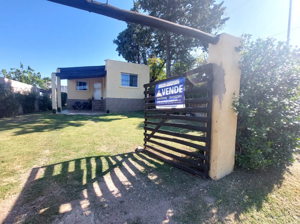 CASA EN VENTA EN SANTA MARIA DE PUNILLA, A METROS DE RUTA 38 Y RIO COSQUIN CON VISTA A LAS SIERRAS. CA240