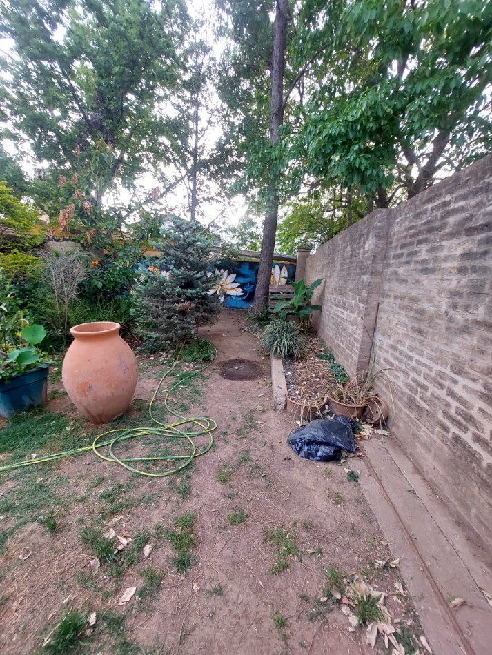 CASA A LA VENTA EN B° VILLA RIVIERA INDARTE, CIUDAD DE CORDOBA. CA243