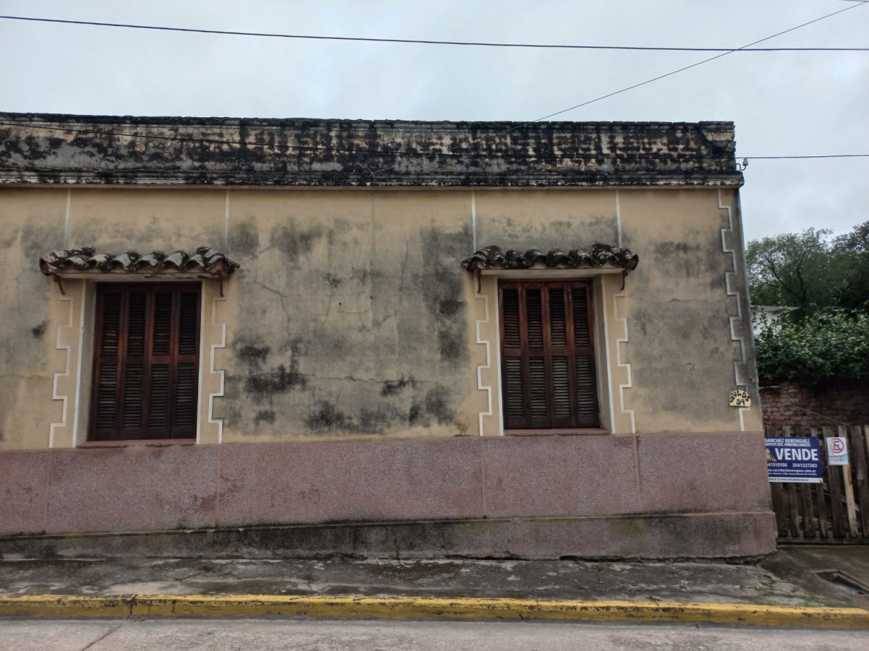 CASA EN VENTA EN SANTA MARIA DE PUNILLA, ZONA CENTRICA A 30 METROS DE AV SAN MARTIN. CA244