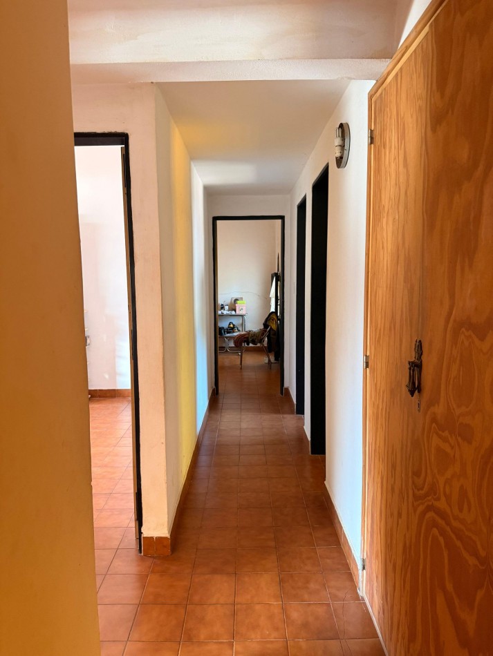 CASA EN VENTA DE ESTILO RUSTICO-MEDIEVAL EN BIALET MASSE. CA245