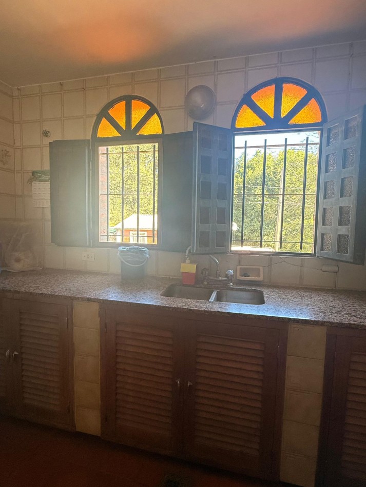 CASA EN VENTA DE ESTILO RUSTICO-MEDIEVAL EN BIALET MASSE. CA245