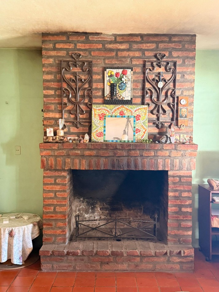 CASA EN VENTA DE ESTILO RUSTICO-MEDIEVAL EN BIALET MASSE. CA245