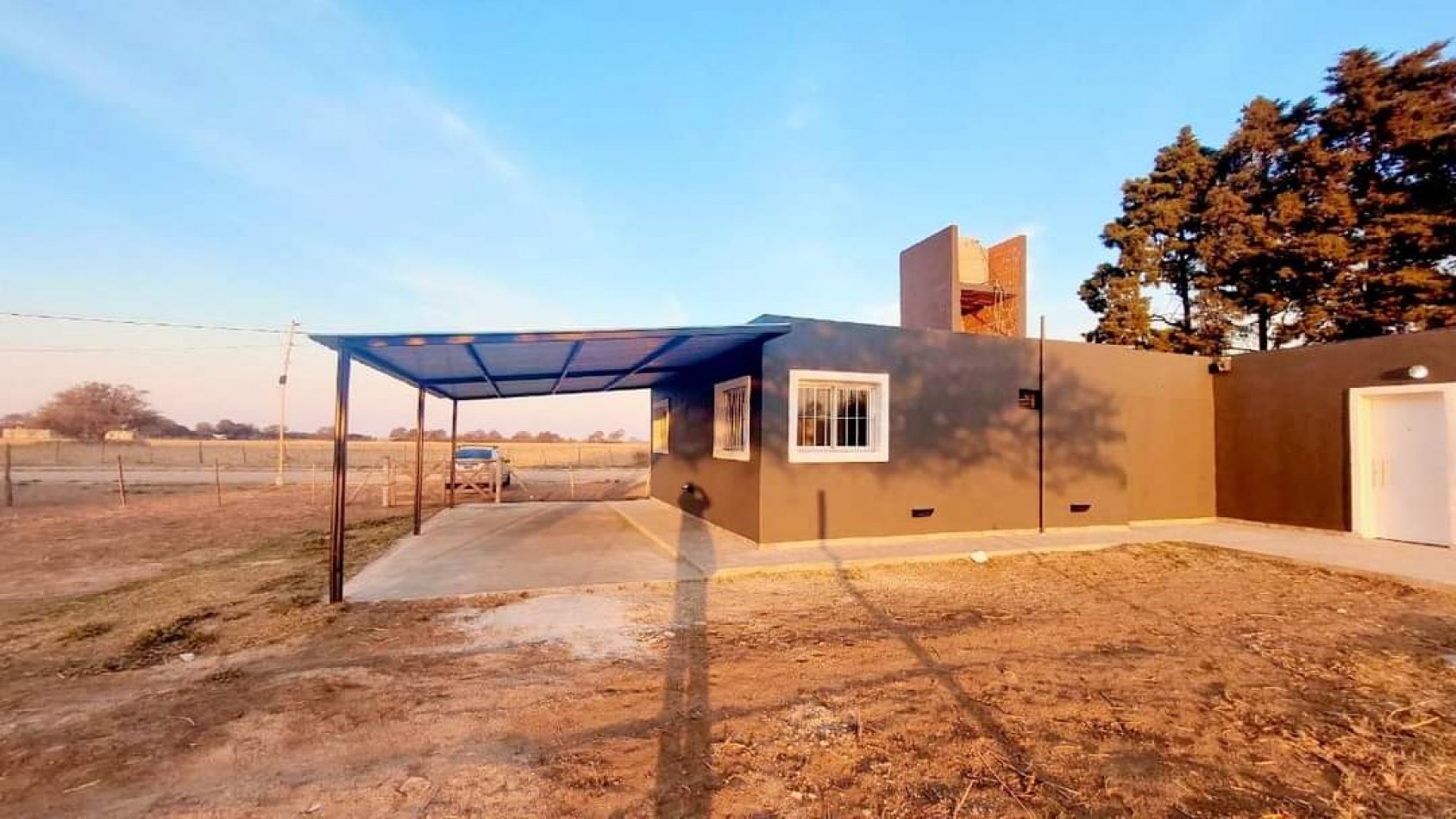 CASA EN VENTA EN MI GRANJA, CORDOBA. CA192