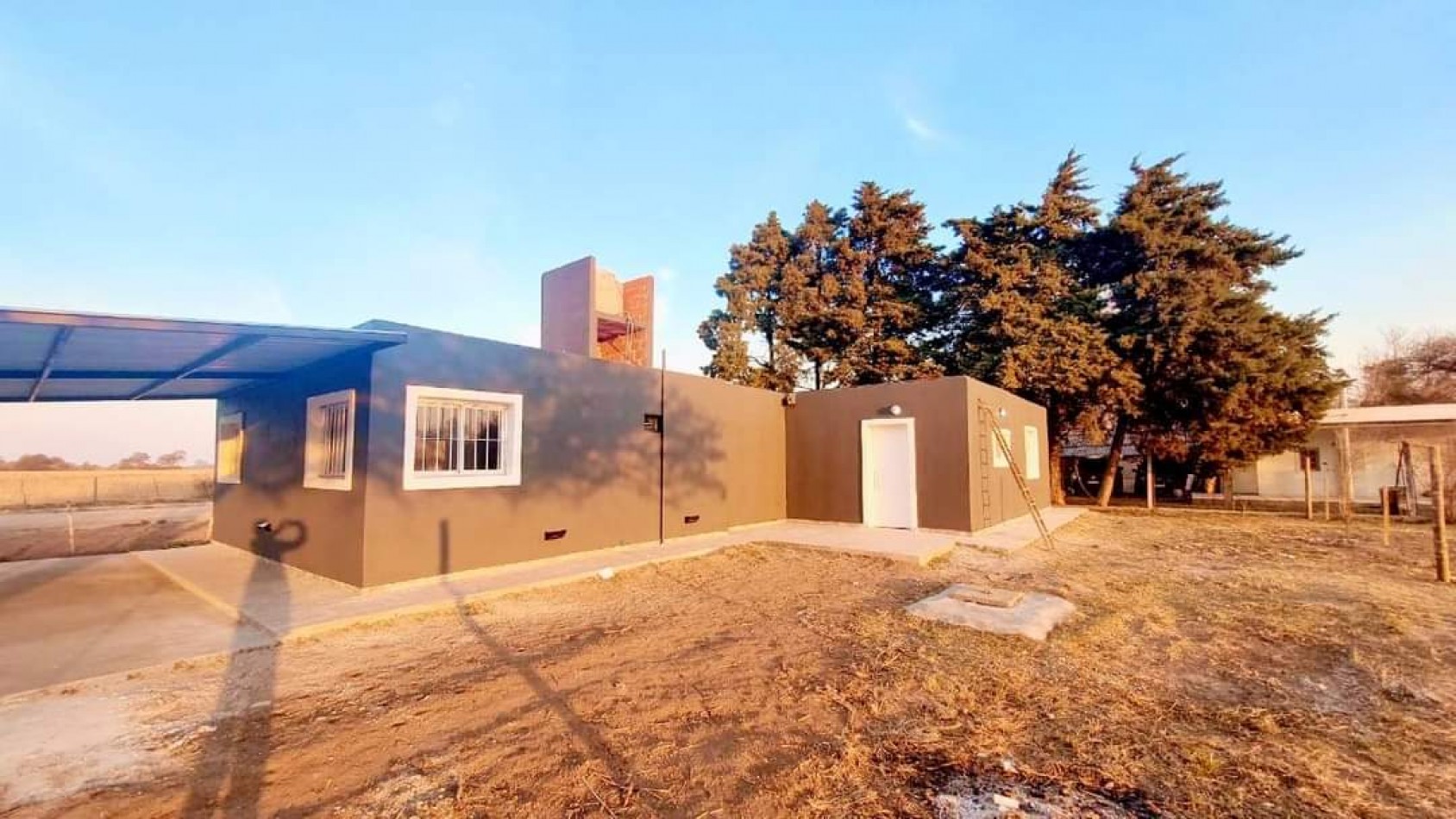 CASA EN VENTA EN MI GRANJA, CORDOBA. CA192