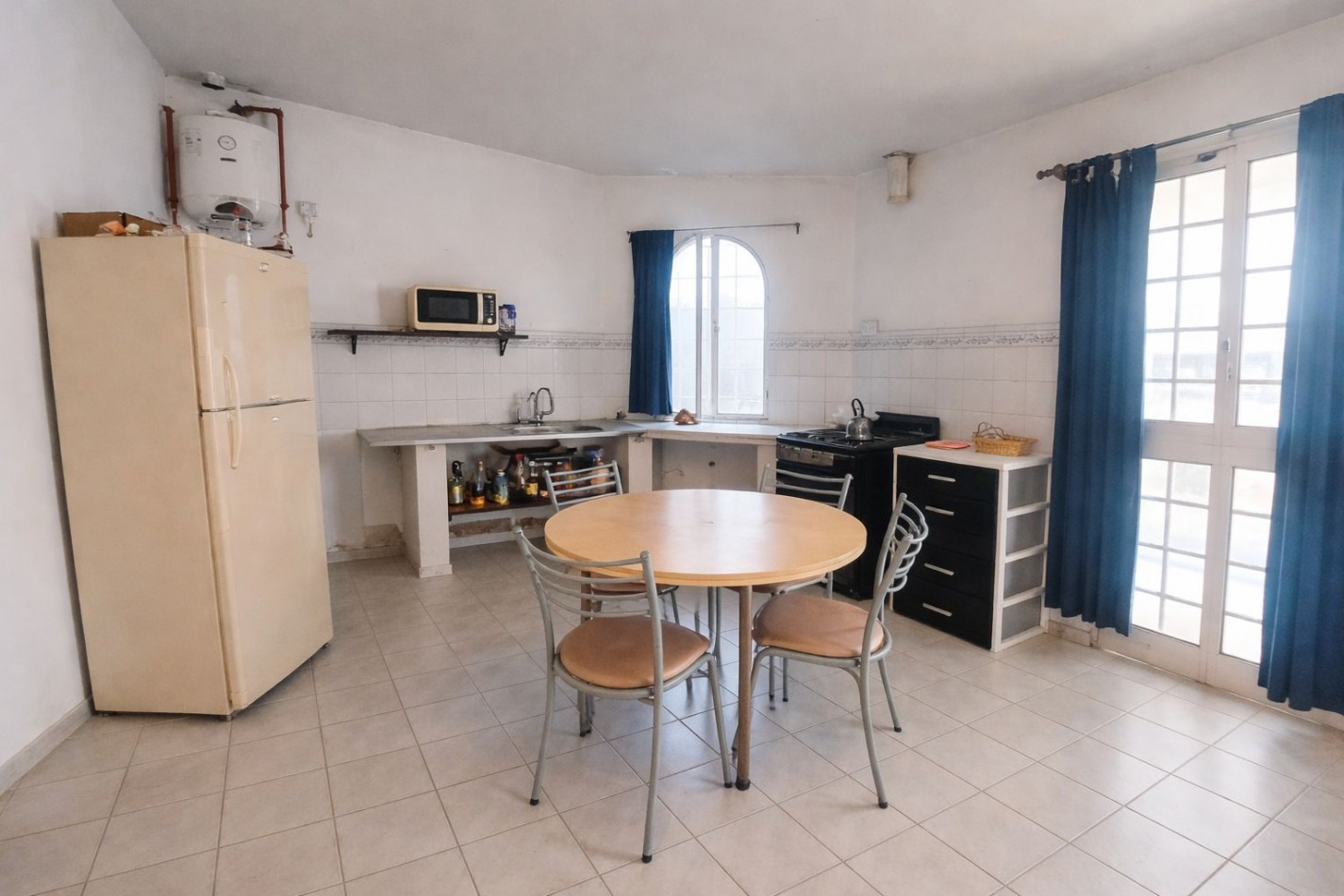 DOS DEPARTAMENTOS EN VENTA EN BIALET MASSE, BALCON DEL LAGO. IMPORTANTE OPORTUNIDAD DE INVERSION. CA236