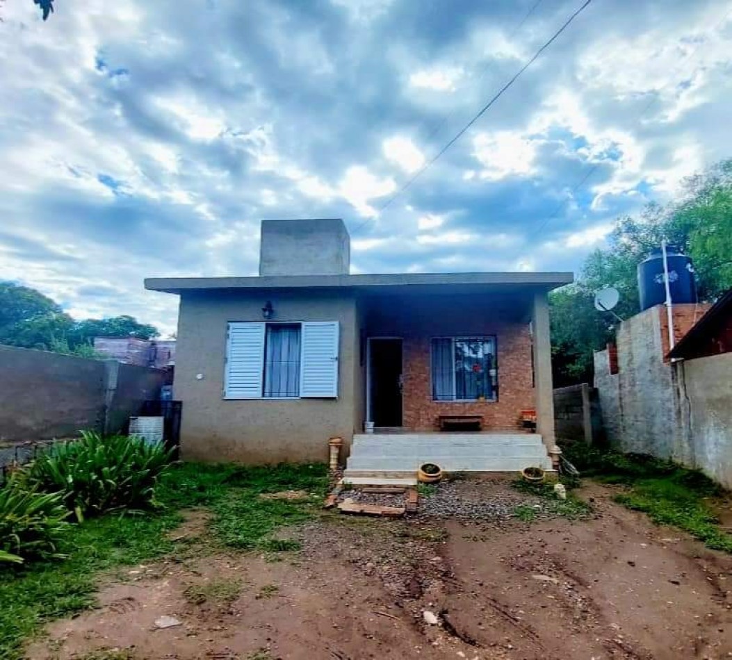 CASA EN VENTA EN VALLE HERMOSO, EXCELENTE UBICACION. CA176