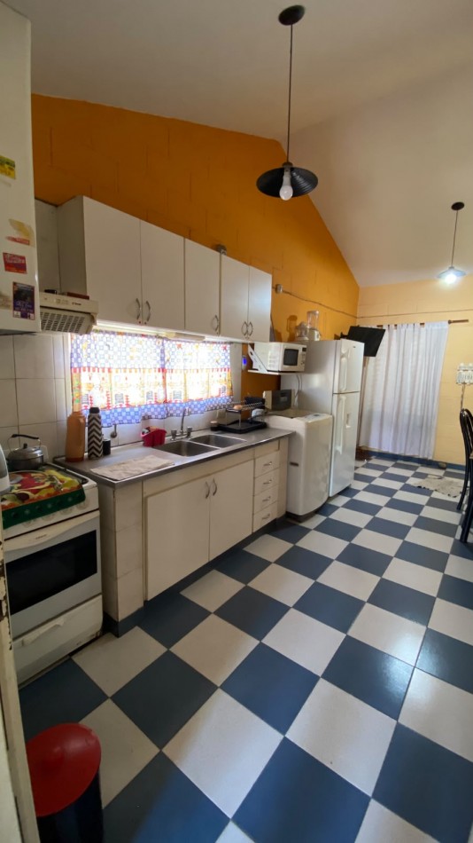 CASA EN VENTA EN BIALET MASSE SOBRE RUTA 38, CON VISTA PANORAMICA A LAS SIERRAS. CA239.