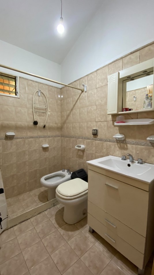 CASA EN VENTA EN BIALET MASSE SOBRE RUTA 38, CON VISTA PANORAMICA A LAS SIERRAS. CA239.