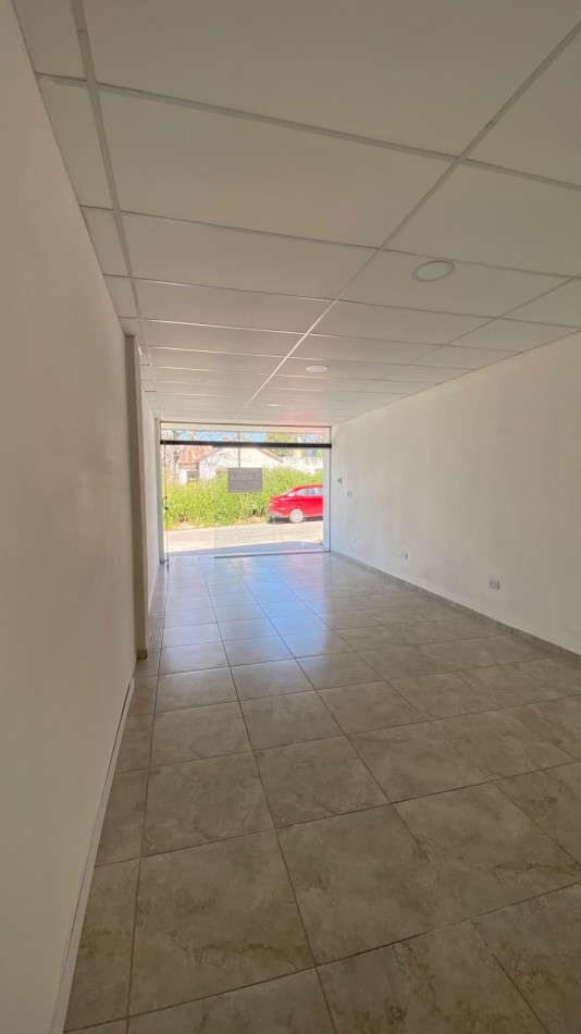 ALQUILER DE 2 LOCALES COMERCIALES EN VILLA BUSTOS A 200 M. DE AV. SAN MARTIN, SANTA MARIA DE PUNILLA