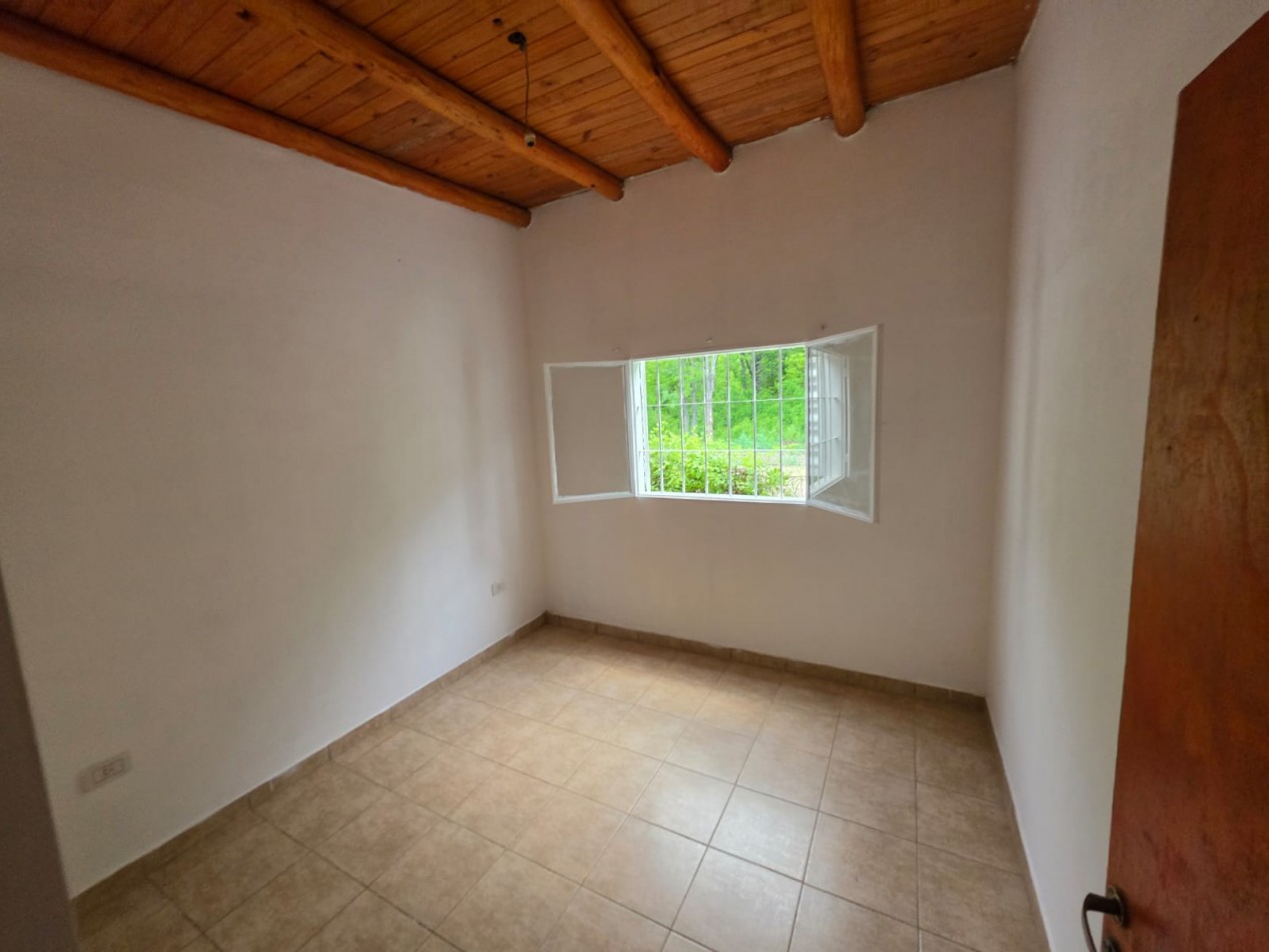 ALQUILER PERMANENTE COSQUIN, BARRIO JOSE OBRERO A 100 METROS DE LA RUTA. 