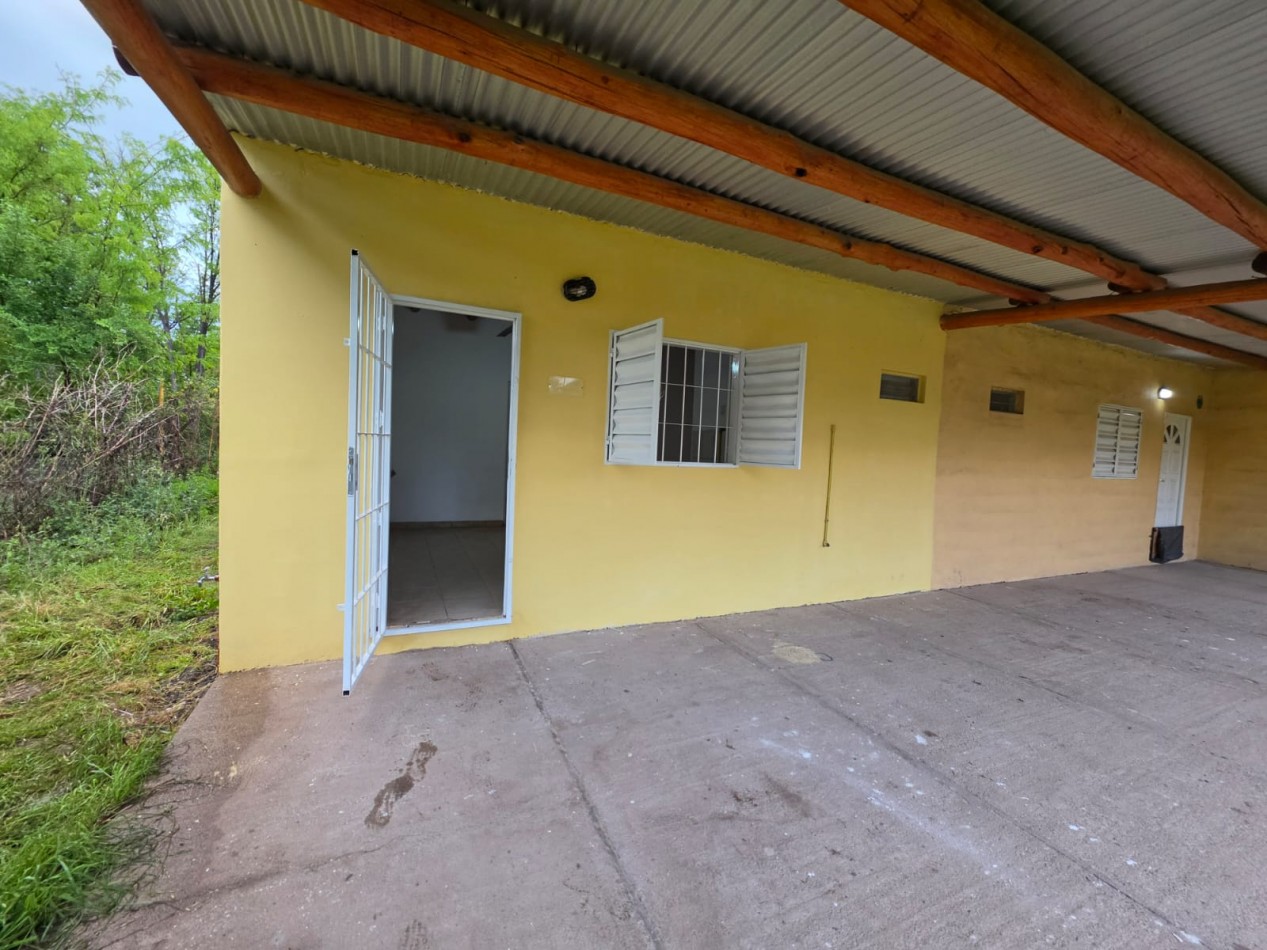 ALQUILER PERMANENTE COSQUIN, BARRIO JOSE OBRERO A 100 METROS DE LA RUTA. 