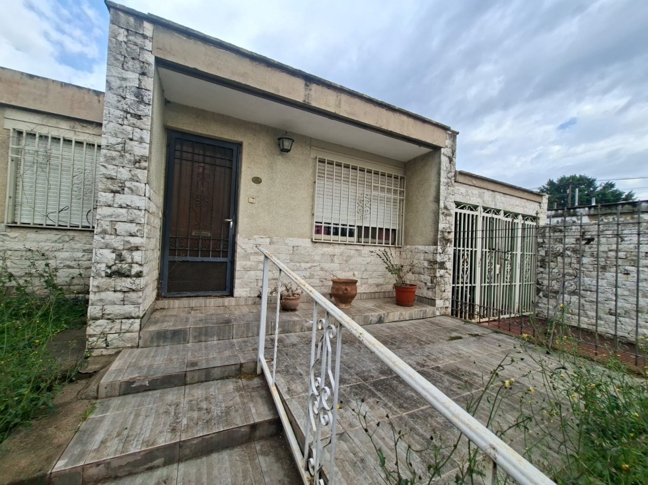 ¡NUEVO INGRESO! CASA A REFACCIONAR EN VENTA, BARRIO AATRA - COSQUIN. CA262.