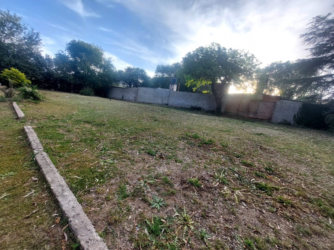 CASA A REMODELAR MAS 2 TERRENOS EN VENTA EN SANTA MARIA DE PUNILLA.