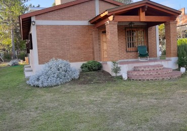 CASA EN VENTA EN COSQUIN, BARRIO EL CONDADO. CA209