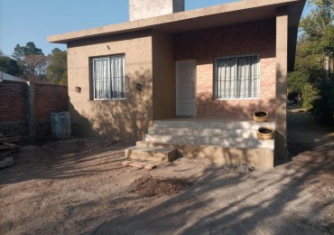CASA EN VENTA EN VALLE HERMOSO, EXCELENTE UBICACION. CA176